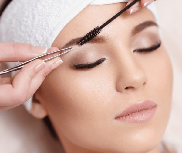 Retning + farvning af bryn og vipper